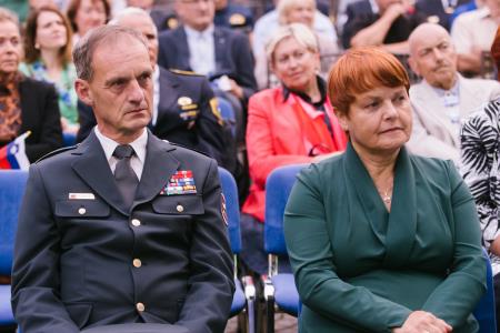 Župan Matej Slapar ob dnevu državnosti »Ko narod stoji odločno, z vero v svoje vrednote in pravice, postane nepremagljiv.«  (79)